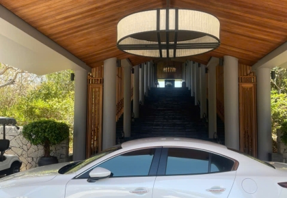 Giá thuê xe sân bay Cam Ranh  