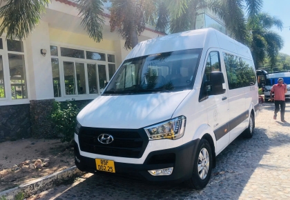 Xe Limousine Sân Bay Cam Ranh 