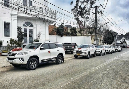 Thuê Xe Hoa 7 Chỗ Ninh Thuận