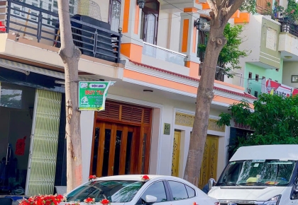 THUÊ XE HOA CƯỚI HỎI Ở TRUNG TÂM NINH THUẬN