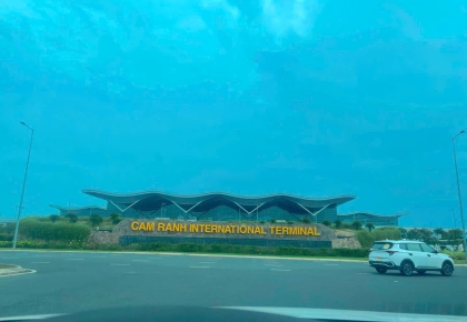 Thuê xe sân bay Cam Ranh đi Vĩnh Hy feedback
