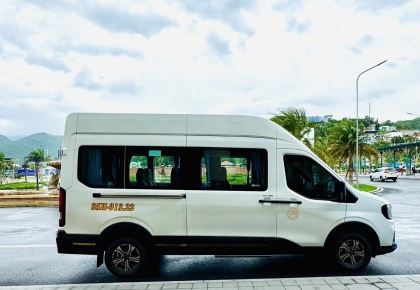 Xe 16 Chỗ Đi Bệnh Viện 