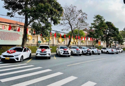 xe cưới giá rẻ Ninh Thuận 