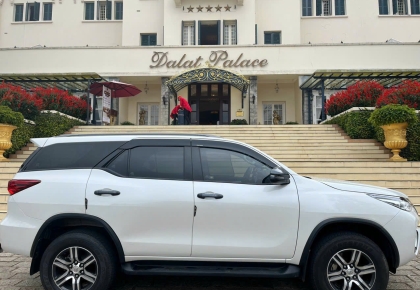 Xe đi bệnh viện  