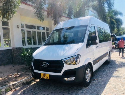 Taxi Sân Bay Cam Ranh 16 Chỗ 