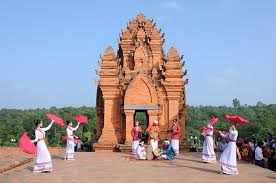 THÁP CHĂM NINH THUẬN 