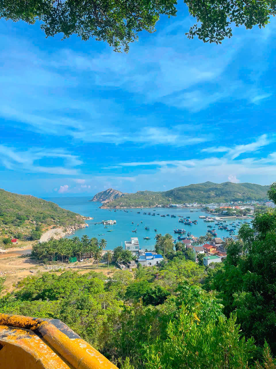 Thuê Xe Đi Vĩnh Hy Từ Sân Bay Nhanh