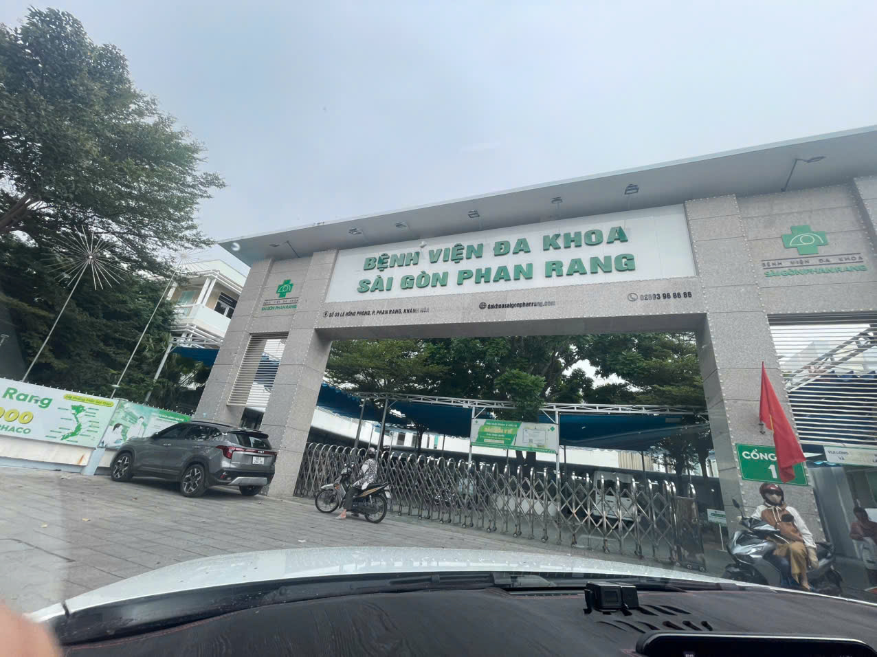 Thuê Xe Limousine Cam Ranh Đi Vĩnh Hy