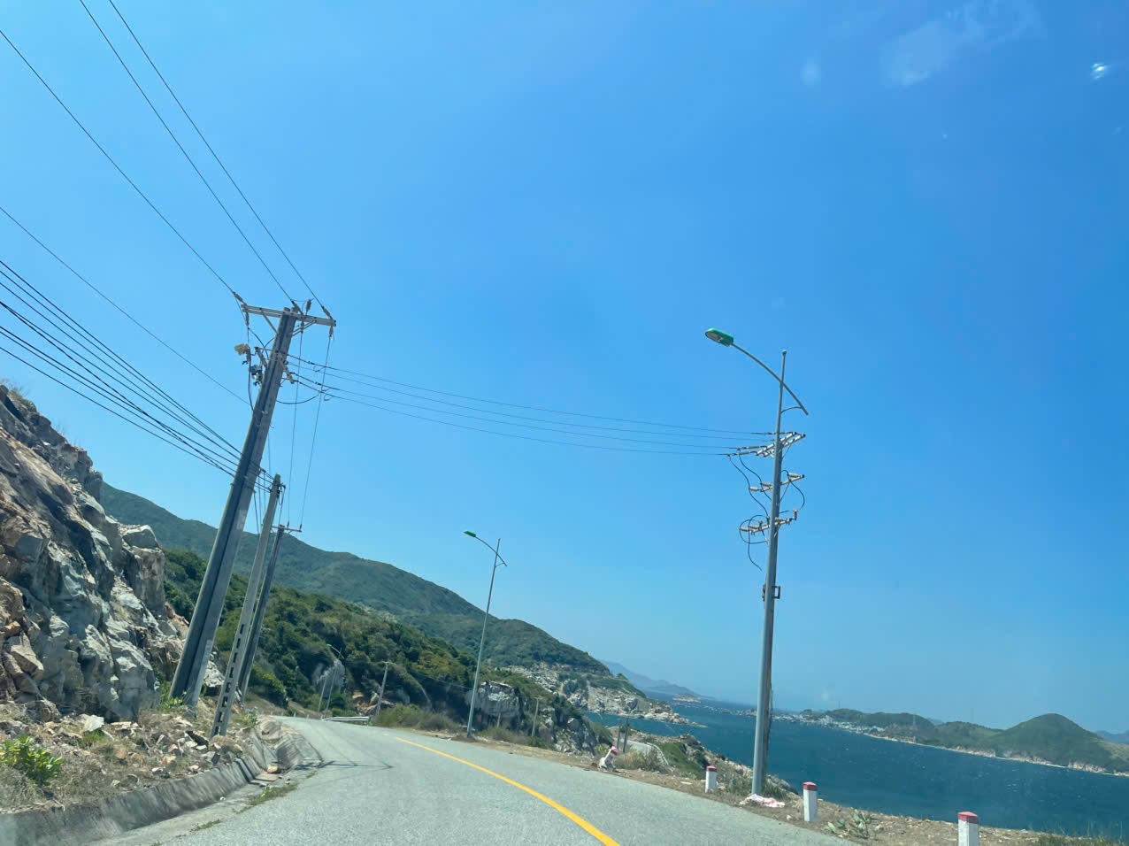 Thuê Xe Đón Tận Nơi Sân Bay Nha Trang Đi Ninh Thuận