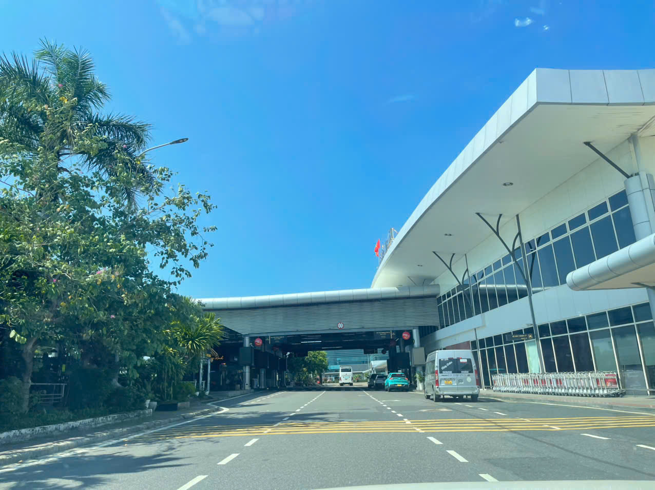 Thuê Xe Sân Bay Đi Ninh Thuận Cho Đoàn