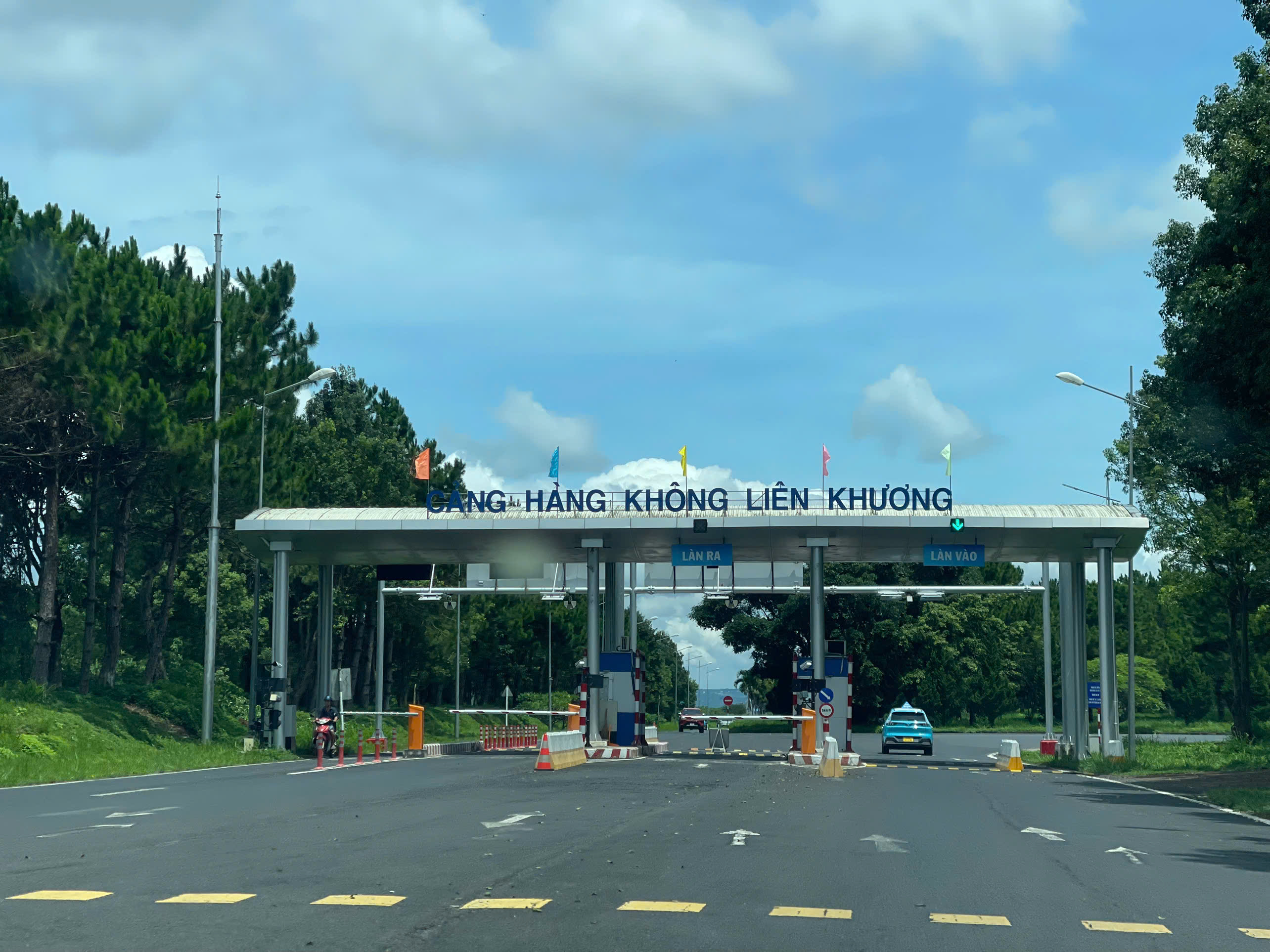 Xe đưa đón sân bay Liên Khương đi Bảo Lộc