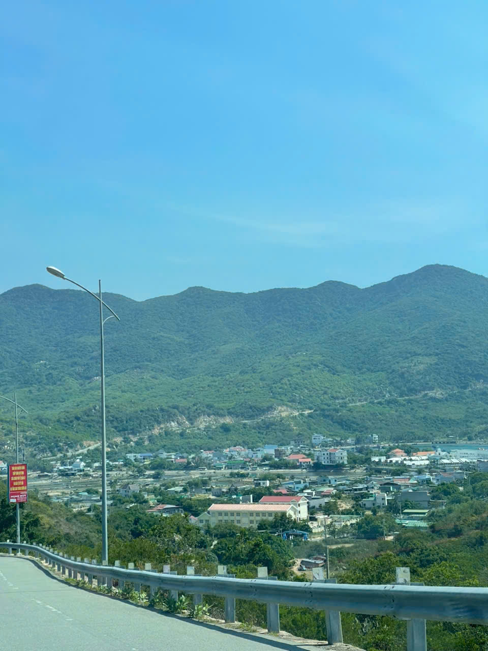 Taxi Phan Rang đến Vĩnh Hy