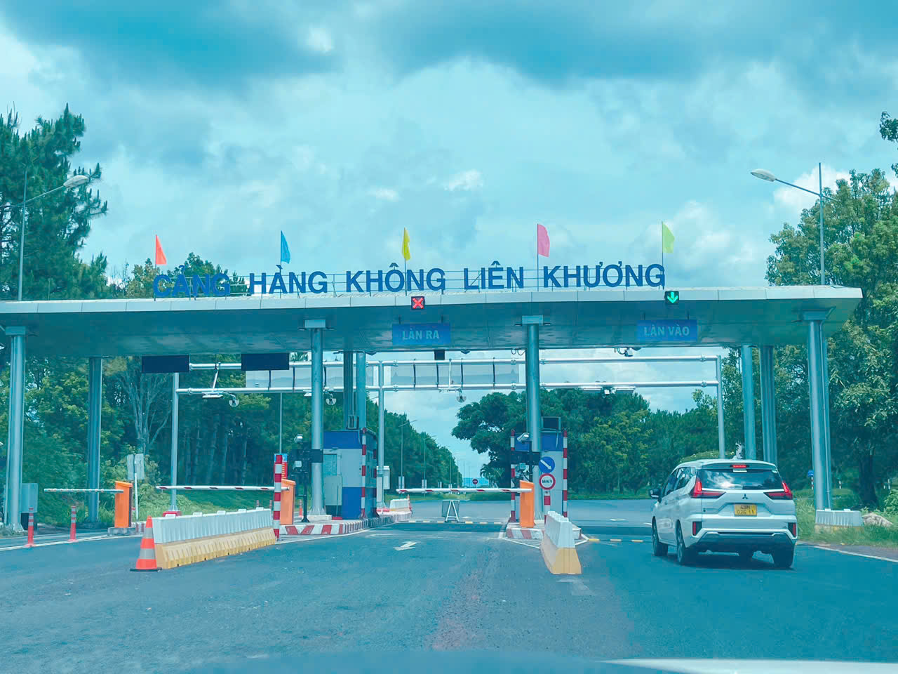 xe đưa đón sân bay Liên Khương Phan Rang