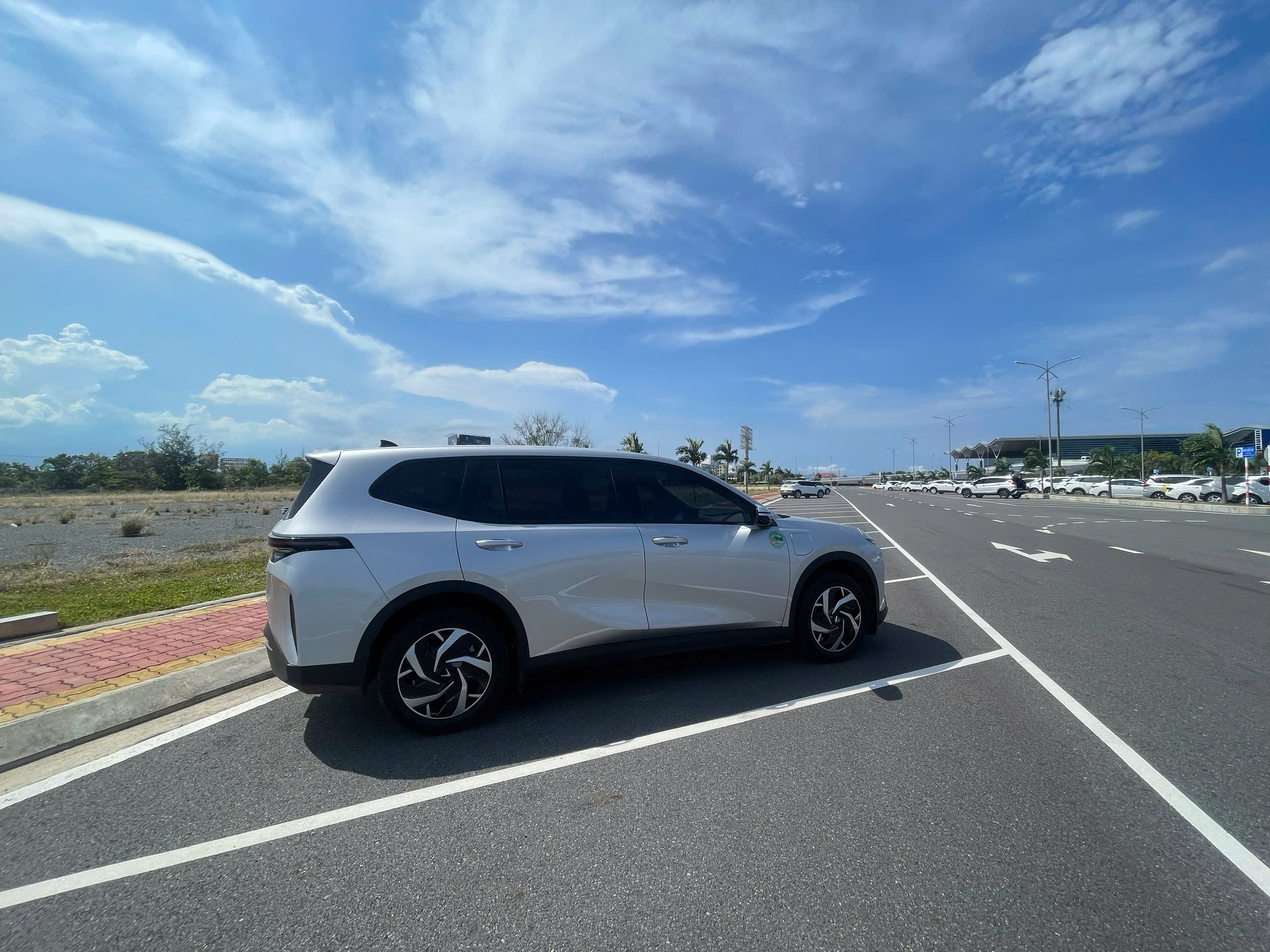 Thuê Xe 16 Chỗ Đời Mới Phan Rang Đi Sân Bay