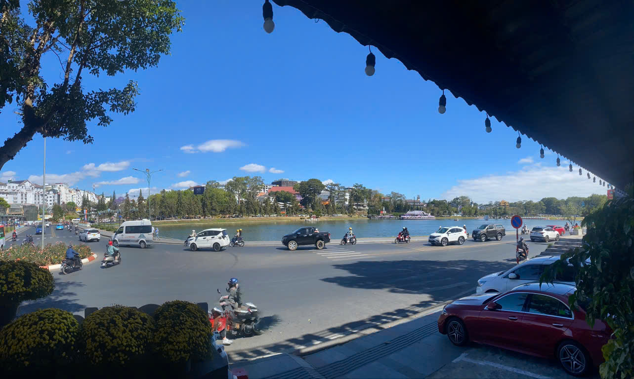 Thuê Xe Khứ Hồi Cam Ranh Đi Vĩnh Hy