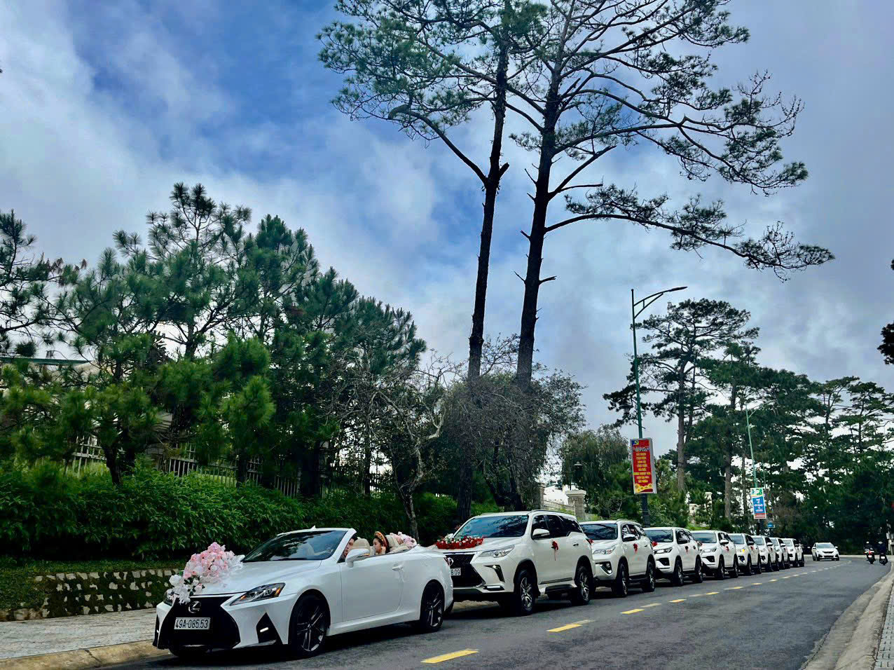 Xe Đưa Đón Sân Bay Cam Ranh Đi Vĩnh Hy Trọn Gói