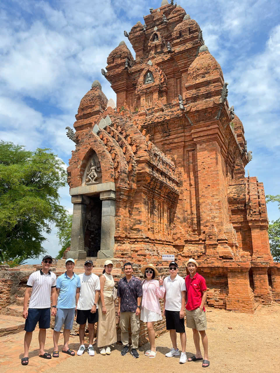 Review Thuê Xe Ninh Thuận Đi Sân Bay