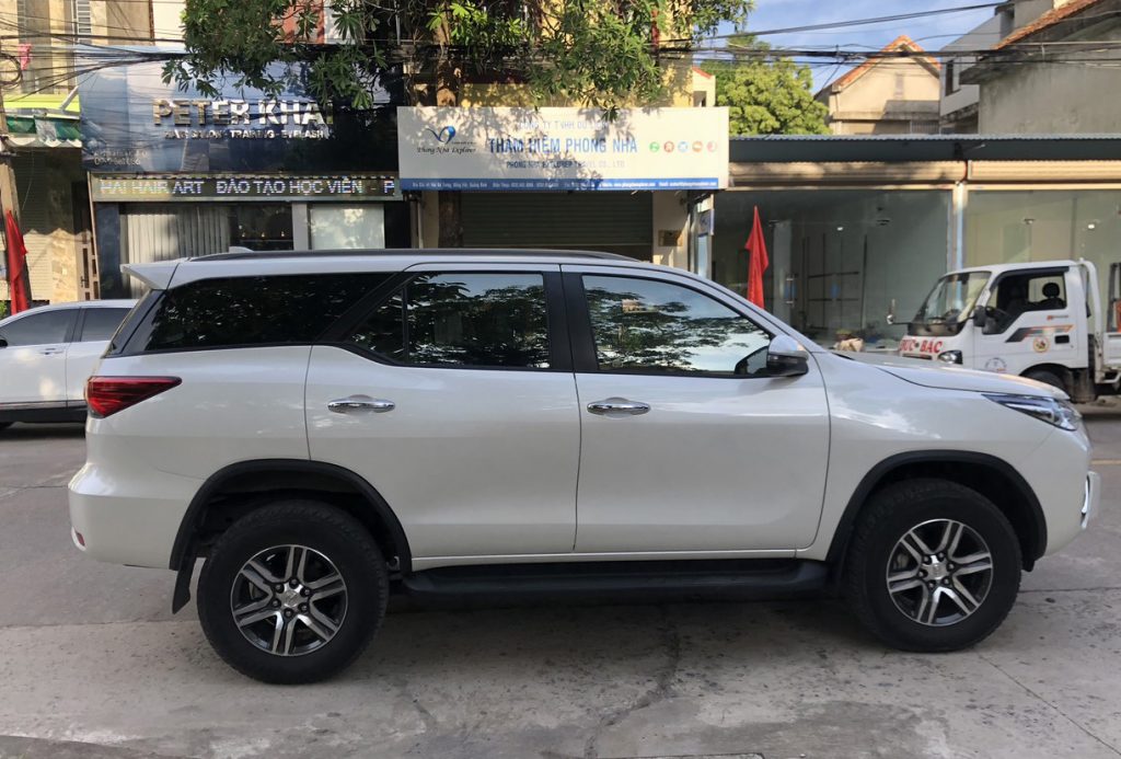 Xe Gia Đình Đi Sân Bay Cam Ranh