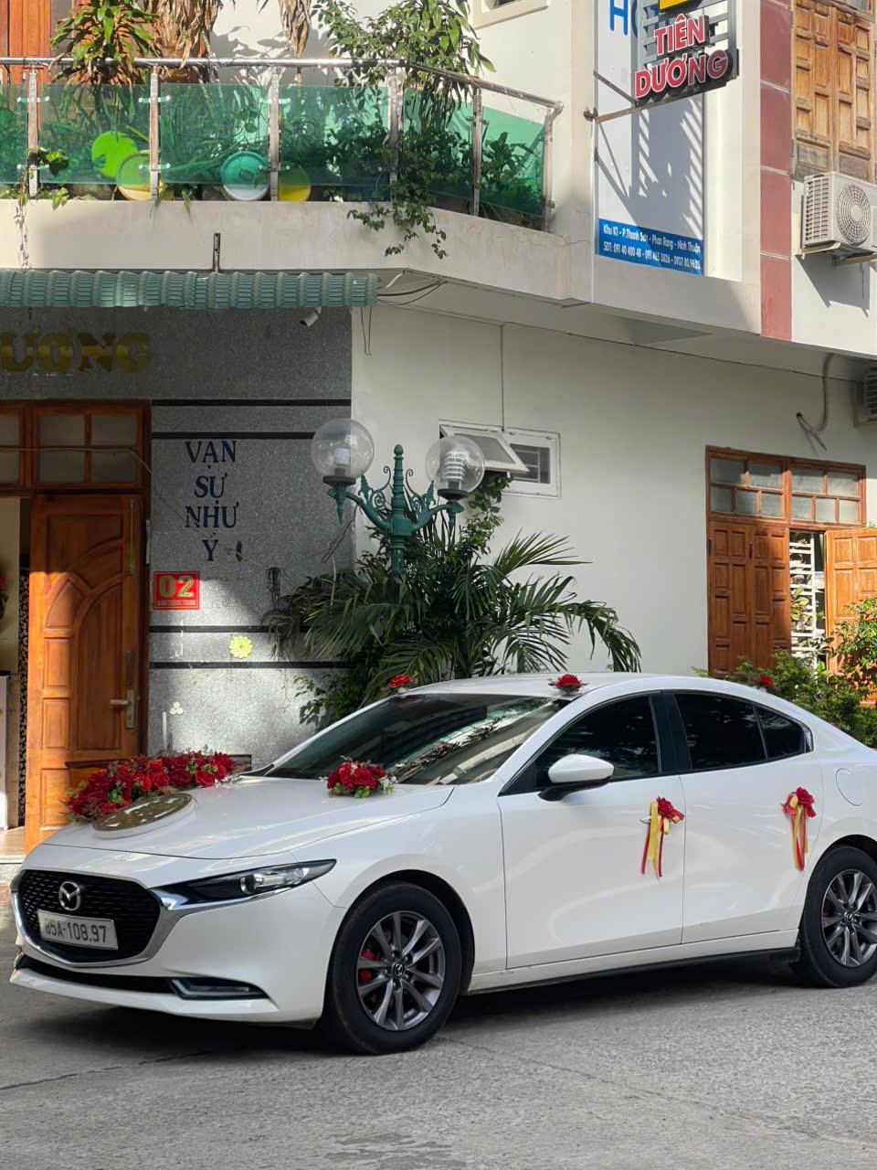 Thuê Xe Từ Sân Bay Cam Ranh Về Vĩnh Hy