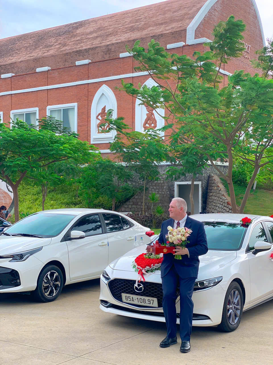 Thuê Xe Cưới Hỏi Giá Rẻ Tại Ninh Thuận 