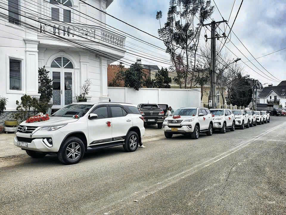thuê xe hoa cưới hỏi Ninh Thuận 
