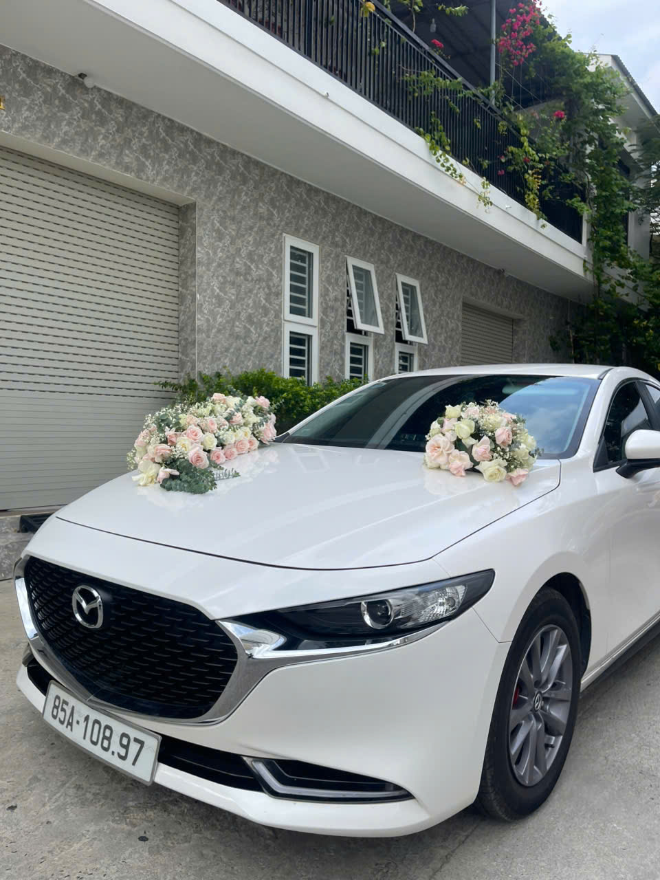 XE CƯỚI HỎI NINH THUẬN KÈM HOA TƯƠI  