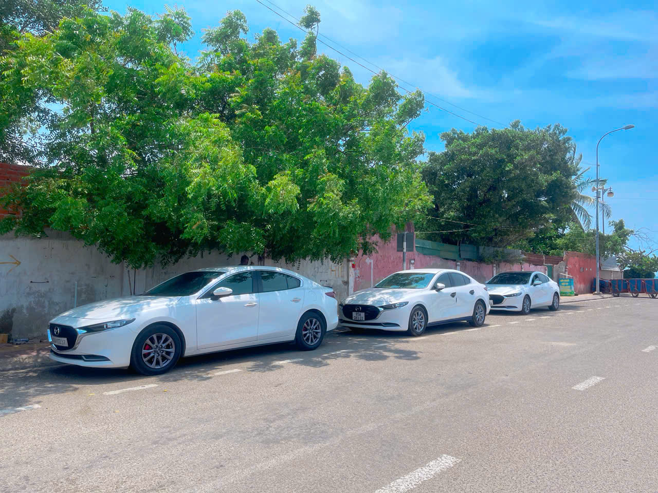 Thuê xe Vĩnh Hy đi sân bay Cam Ranh liên hệ