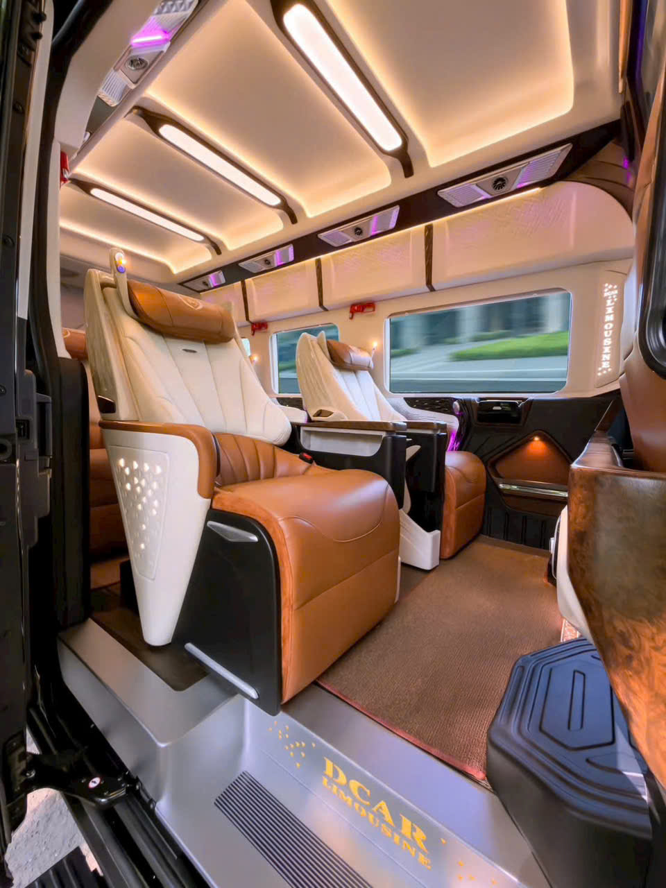 Taxi Limousine Cam Ranh Đi Vĩnh Hy