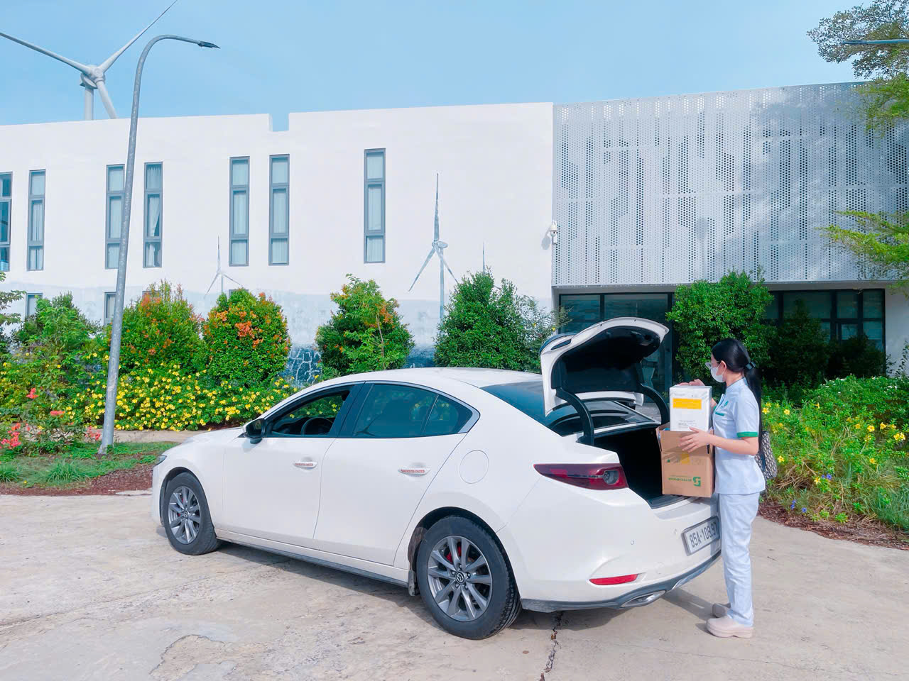 Taxi Sân Bay Cam Ranh Đi Vĩnh Hy Giá Tốt