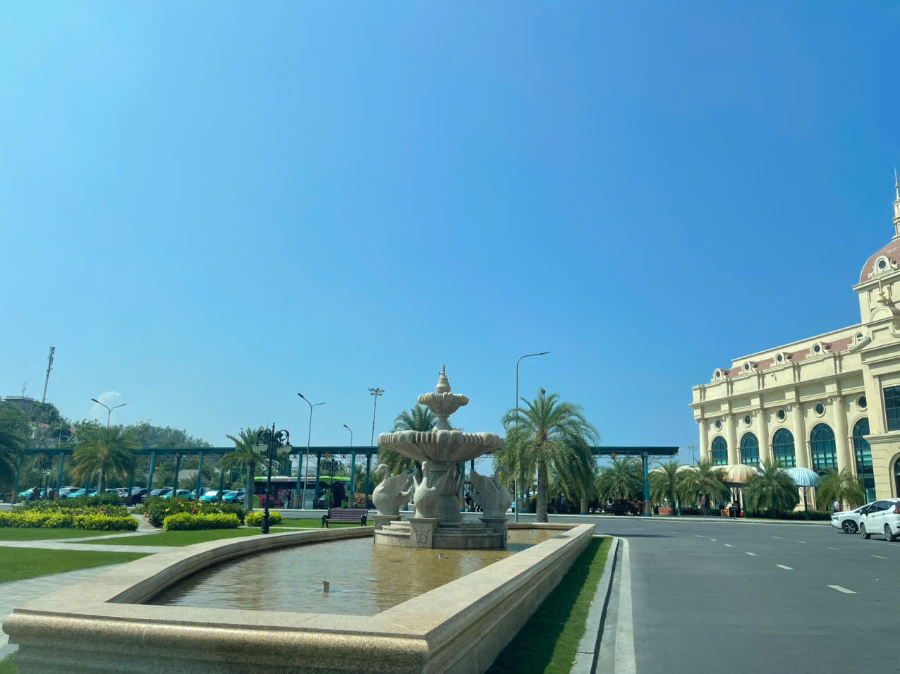 Đặt taxi điện Vĩnh Hy đi Đà Lạt