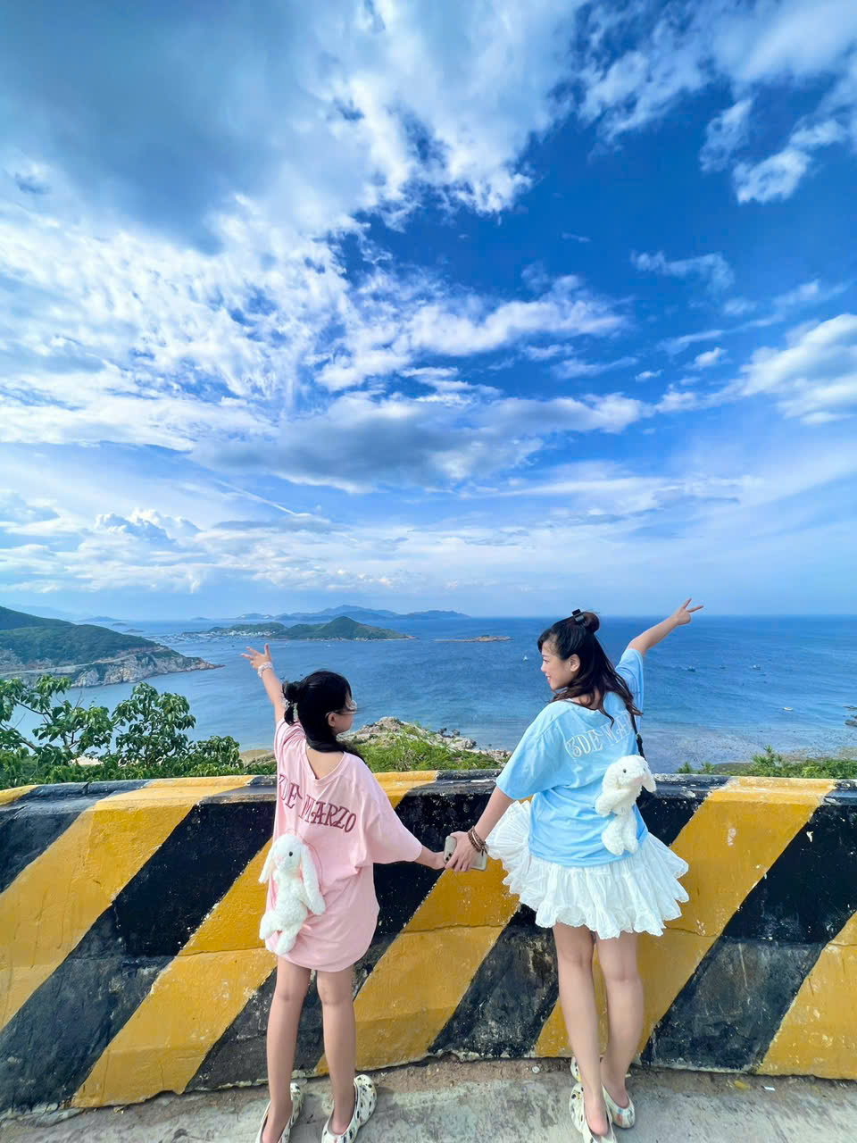 Taxi điện 7 chỗ Vĩnh Hy đi Nha Trang
