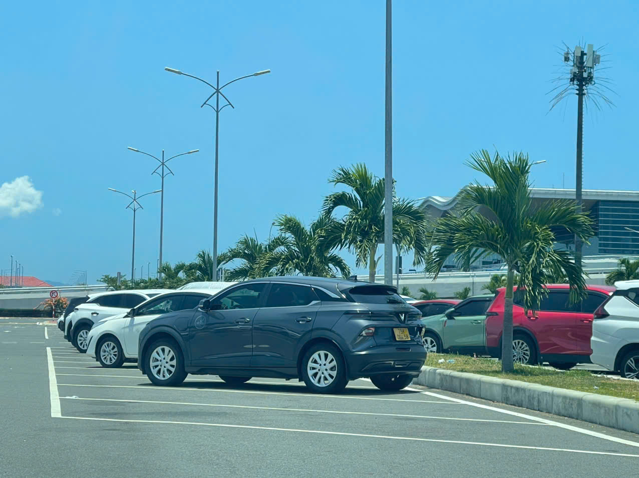 Taxi điện đưa đón Vĩnh Hy Đà Lạt