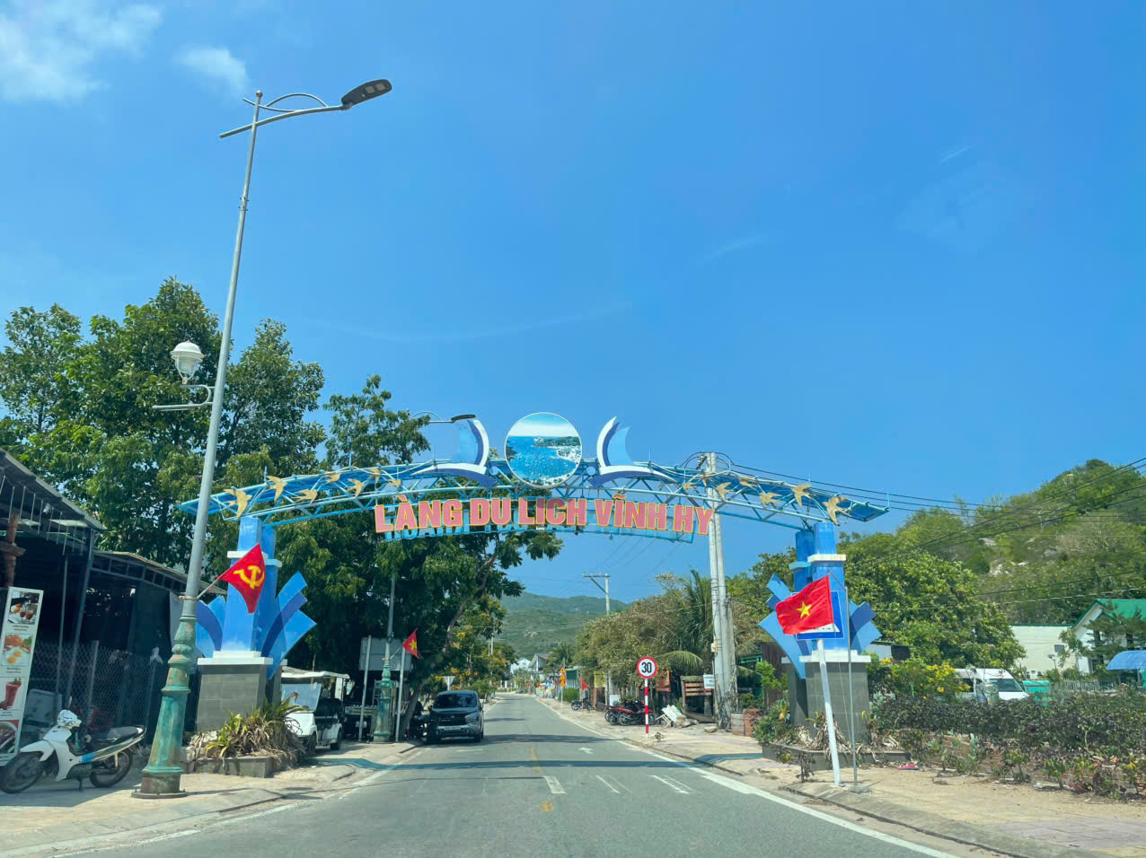 Taxi điện Vĩnh Hy đi Đà Lạt