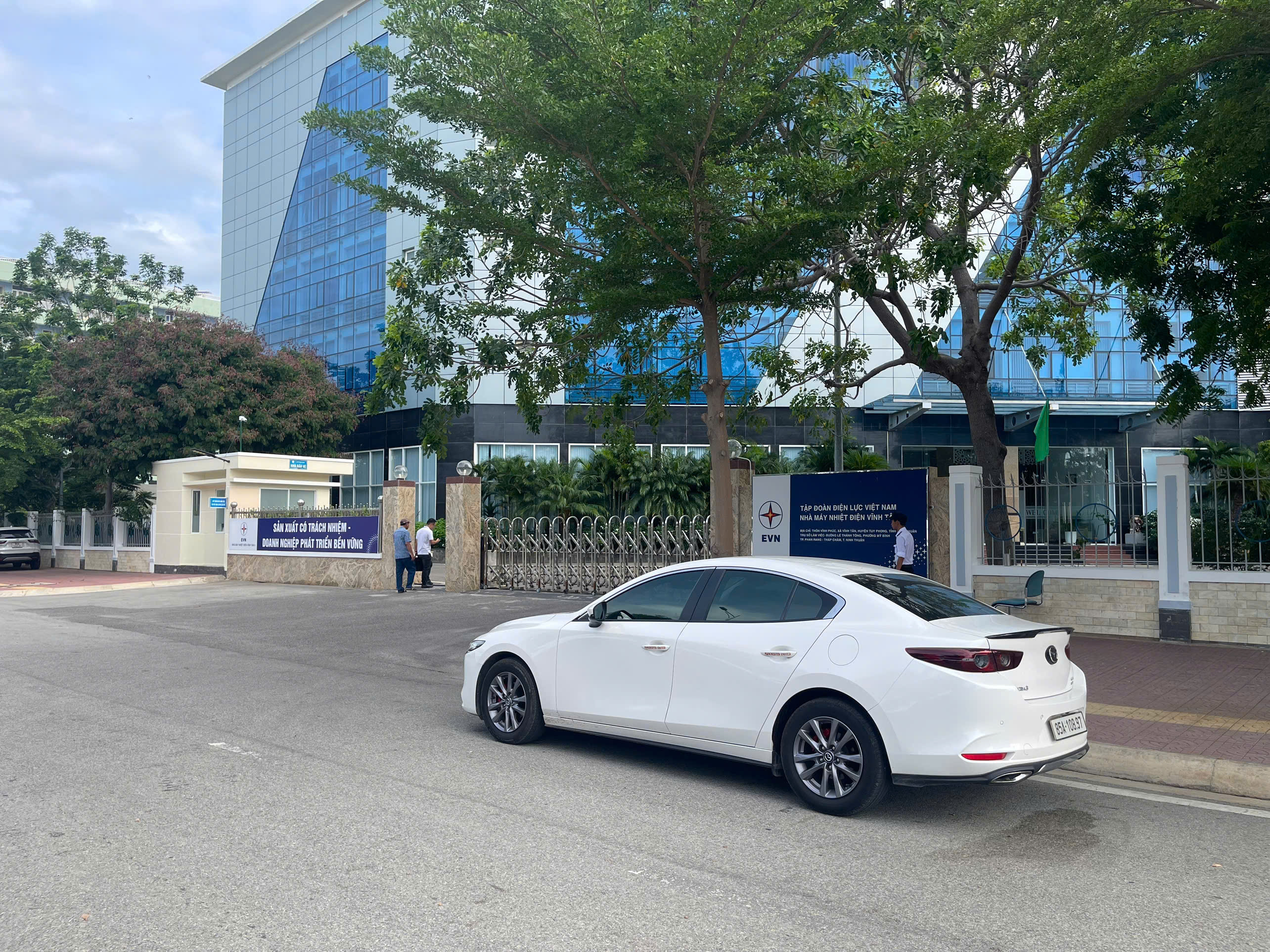 Taxi từ Sân Bay Cam Ranh đi nhà máy nhiệt điện Vĩnh Tân