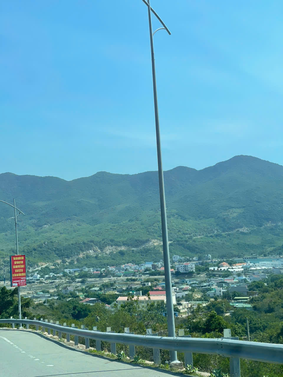 Taxi, thuê xe Vĩnh Hy đi Nha Trang