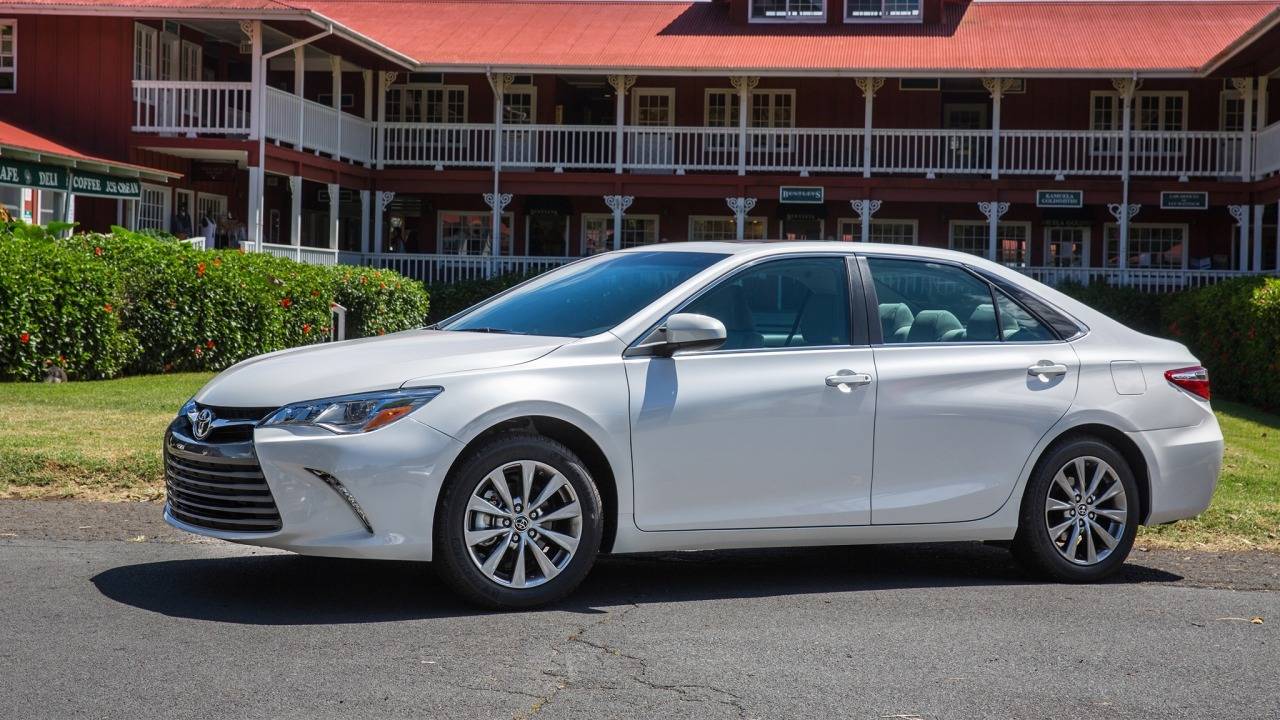 Thuê xe 4 chỗ sân bay Cam Ranh Phan Rang