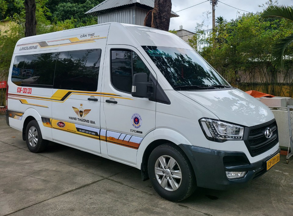 thuê xe limousine Phan Rang