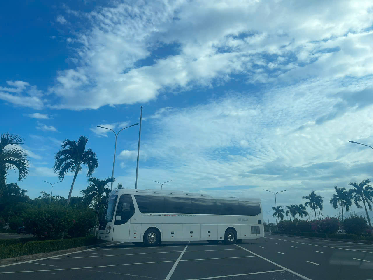 Thuê xe 45 chỗ Phan Rang đi Sài Gòn