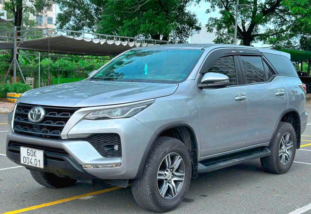 Thuê xe 7 chỗ Ninh Thuận đi Sài Gòn