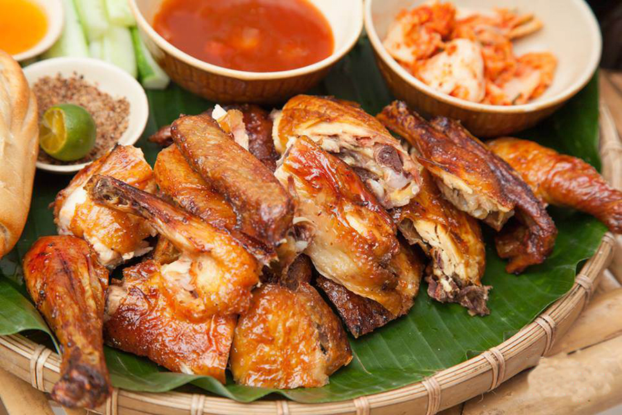 GÀ NƯỚNG GÀ QUAY THƠM NGON TẠI PHAN RANG
