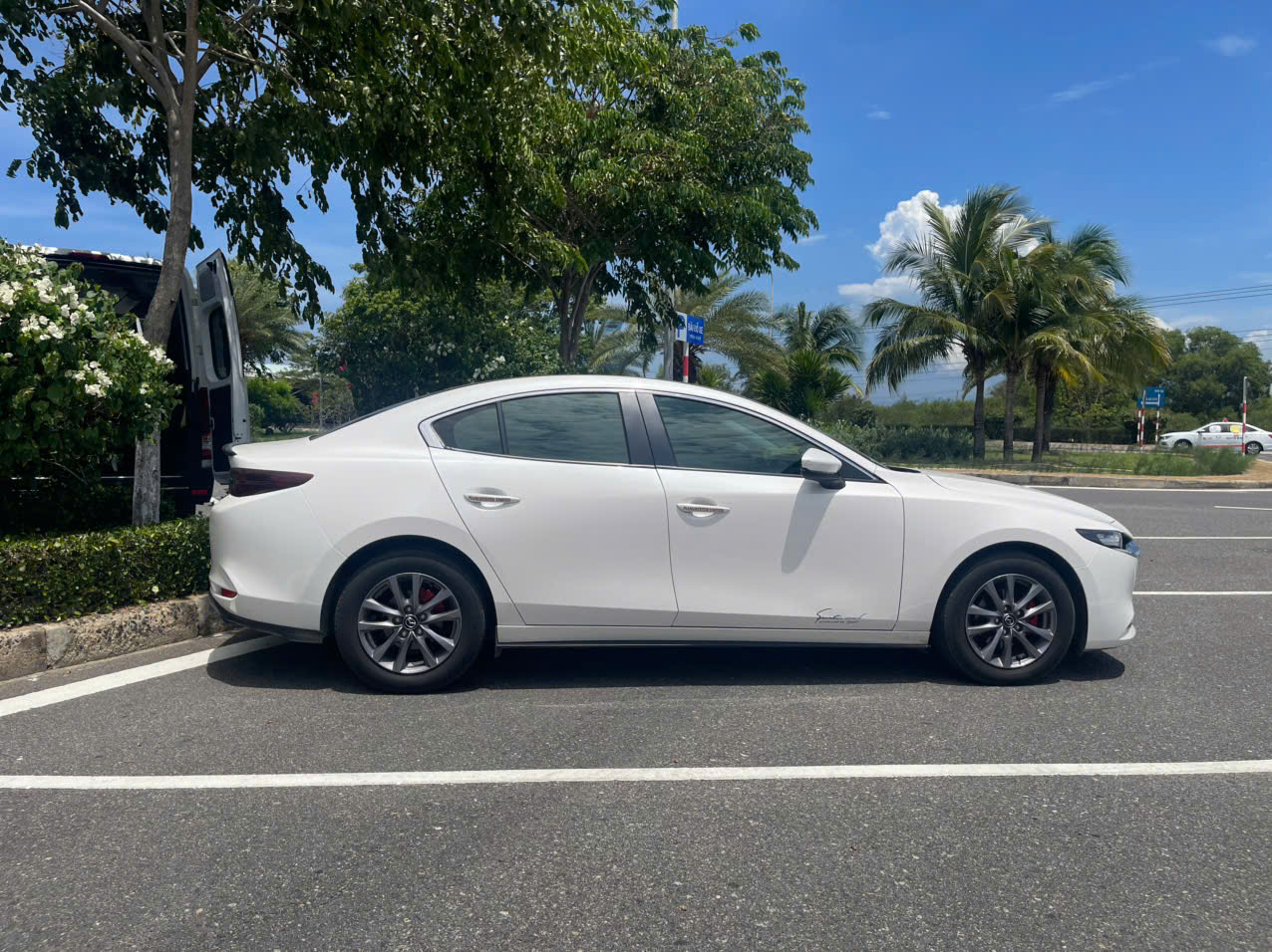 Xe Đưa Đón Nha Trang Đến Vĩnh Hy