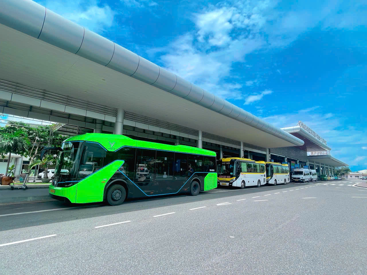 Xe 29 Chỗ Nha Trang Đi Vĩnh Hy