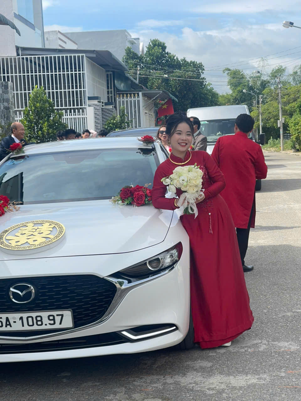 Thuê xe cưới hỏi Nha Trang đi Vĩnh Hy