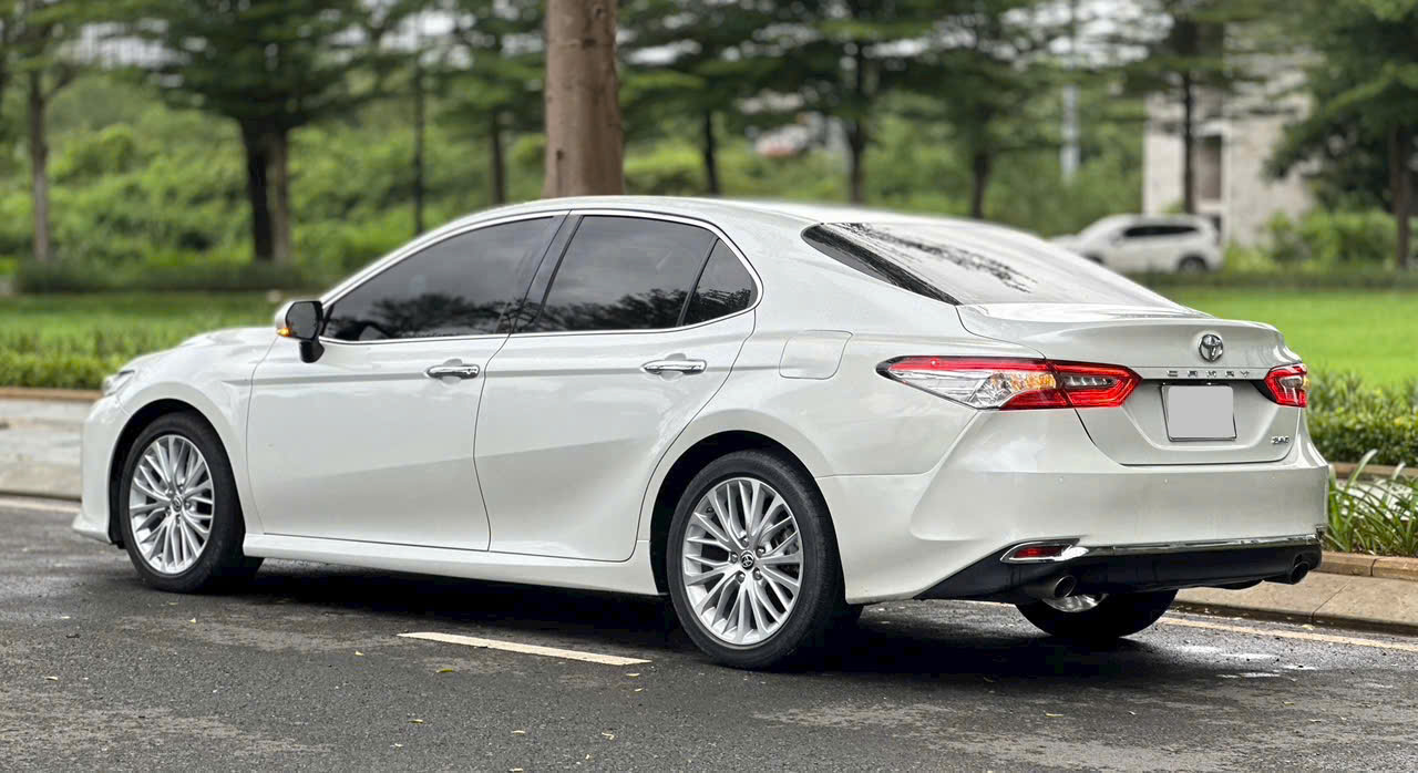 Thuê Xe Đi Biển Nha Trang Từ Vĩnh Hy