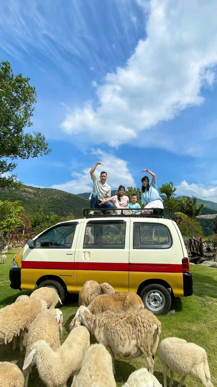 thuê xe Cam Ranh Ninh Thuận