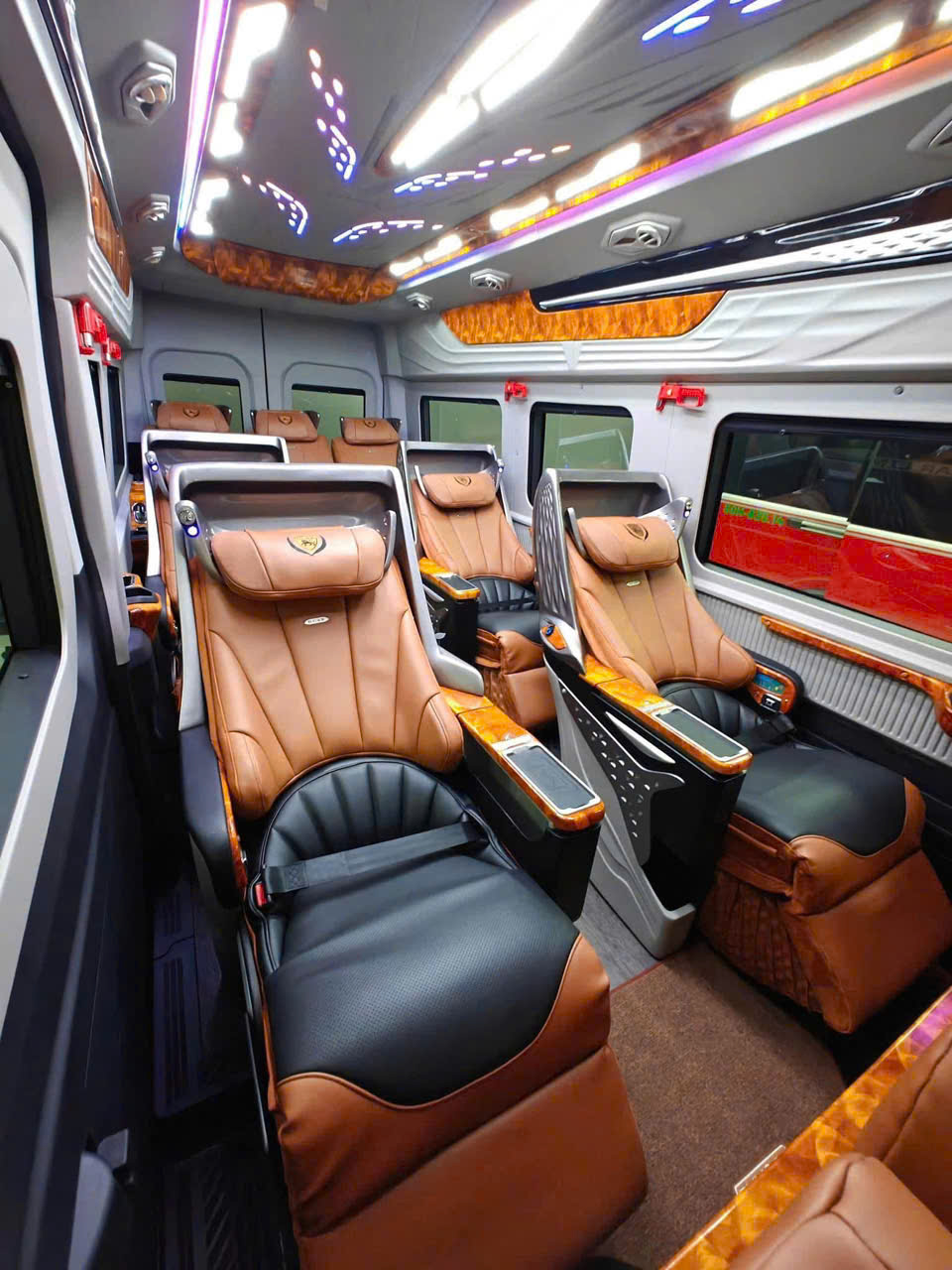xe limousine Phan Rang Liên Khương