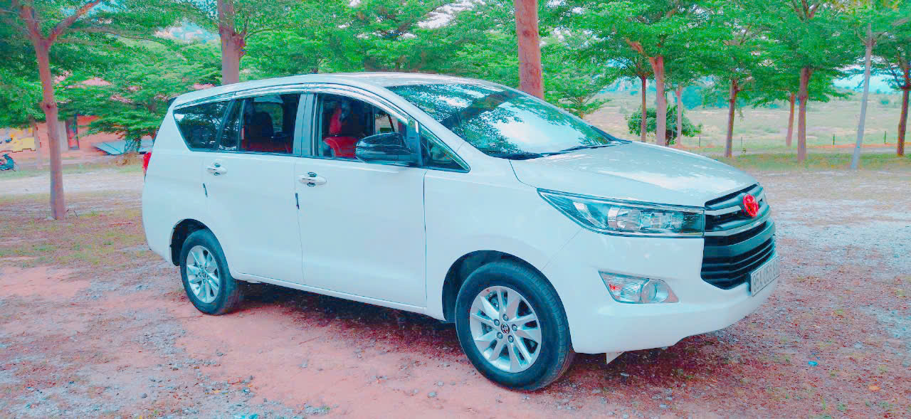 taxi 7 chỗ sân bay Cam Ranh đi Nha Trang